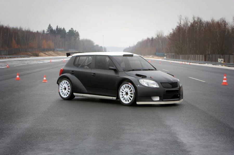  Skoda Fabia Super 2000 2008 года  (фото 13 из 13)